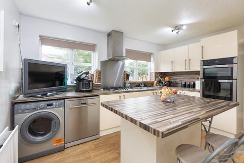 23 Blacksmith Row, Lytham St Annes, FY8 4UE