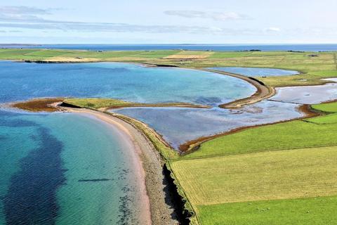 Land for sale, 100% FREEHOLD BEACH OVER 2 ACRES Development, Veantrow Bay, Orkney KW17