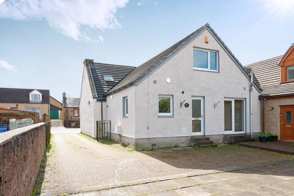 62a West Main Street, Harthill, ML7 5QD 3 bed end of terrace house for sale £120,000