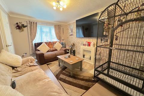1 bedroom flat for sale, High View, Wolverhampton WV14
