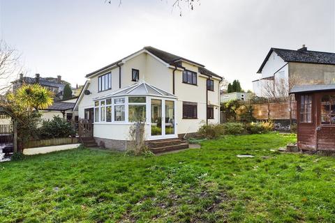 4 bedroom detached house for sale, Coombeshead Road, Newton Abbot