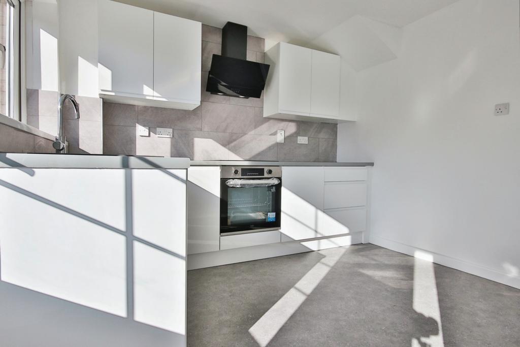 Astral Gardens, SuttonOnHull, Hull... 3 bed semidetached house for sale £170,000