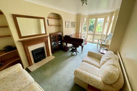 3 bedroom semi-detached house for sale, Walcot Avenue, Luton, Bedfordshire, LU2 0PW