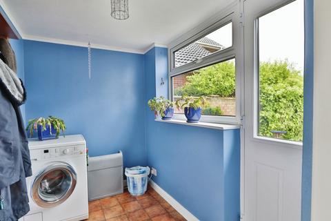 11 Manor Garth, Keyingham, Hull, HU12 9SQ