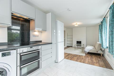 2 bedroom apartment to rent, Spencer Avenue, Yarnton, Kidlington, OX5