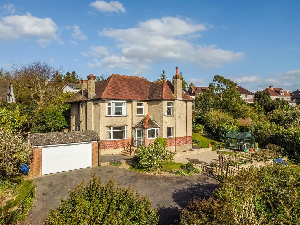 Queensberry Road, Salisbury... 6 bed detached house for sale £825,000