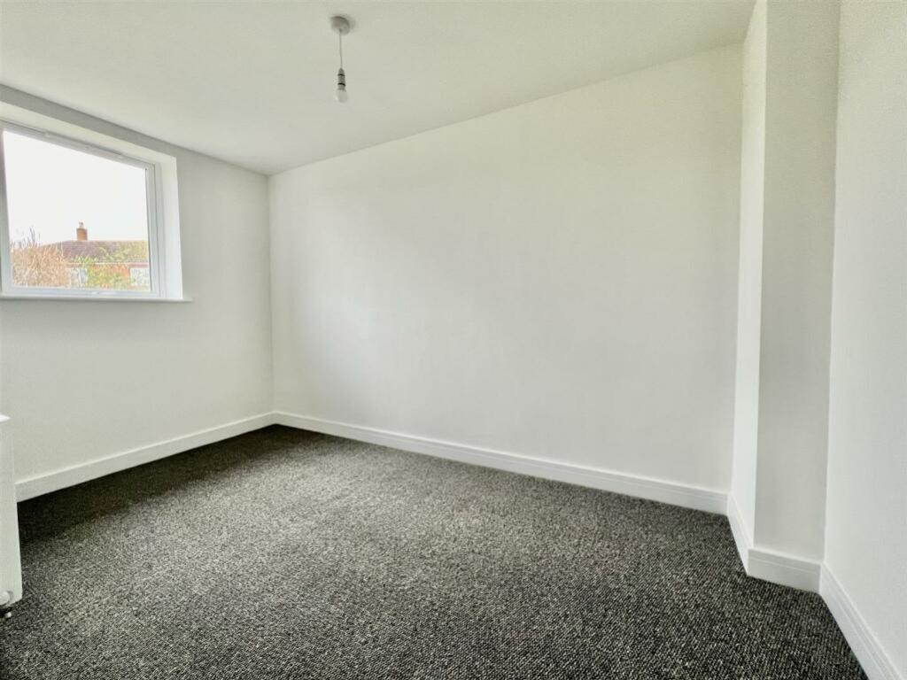 10 Blackbird bedroom 2