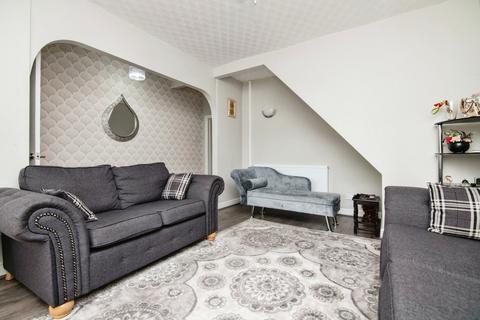 3 bedroom end of terrace house for sale, St Johns Road, Dudley DY2