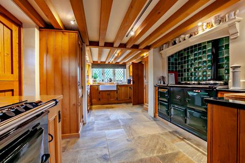Weavers House Knowle Lane, Halland, Lewes, BN8 6PR