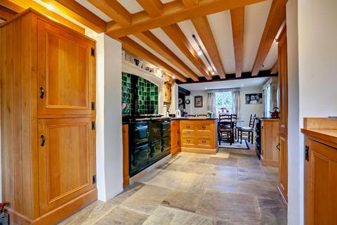 Weavers House Knowle Lane, Halland, Lewes, BN8 6PR