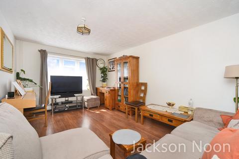 3 bedroom terraced house for sale, Chaffinch Close, Surbiton, KT6