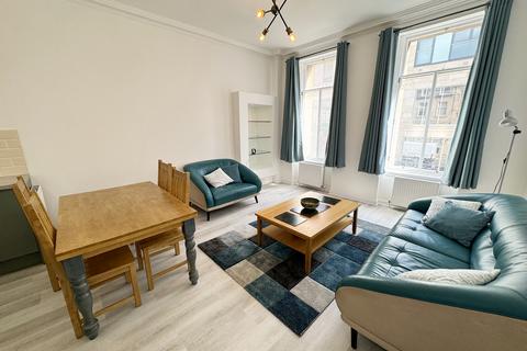 1 bedroom flat to rent, West Nile Street, Glasgow G1