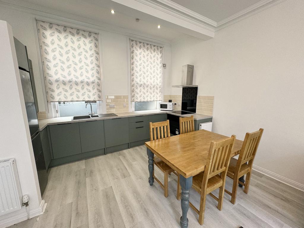 Kitchen 1