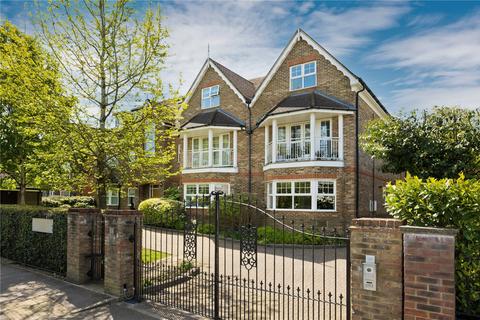 2 bedroom apartment for sale, Oatlands Chase, Weybridge, Surrey, KT13