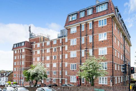 2 bedroom flat for sale, Elmers End Road, Beckenham