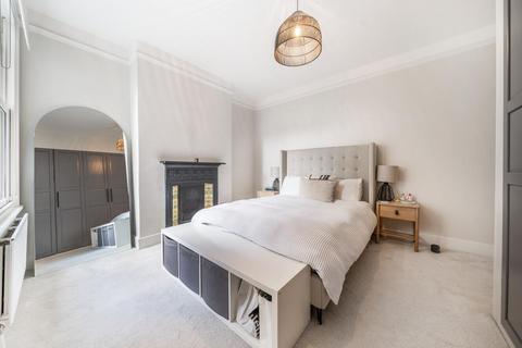 2 bedroom maisonette for sale, Burntwood Lane, Earlsfield