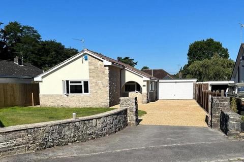 3 bedroom bungalow for sale, Struan Drive, Ashley Heath, BH24 2HD