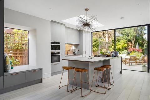 66 Hartswood Road, London, W12 9NF