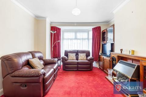 3 bedroom terraced house for sale, Shortlands Close, London, N18