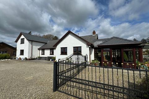 5 bedroom property with land for sale, Talgarreg, Llandysul, SA44