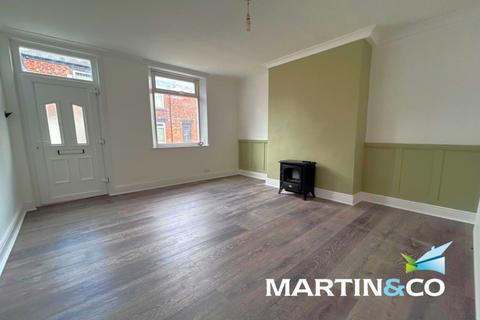 2 bedroom semi-detached house to rent, School Lane, Wakefield WF4