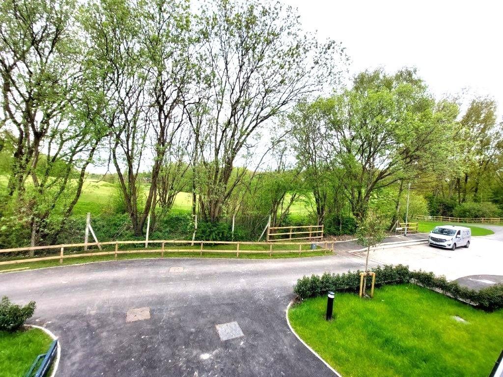 Driveway for two Cars