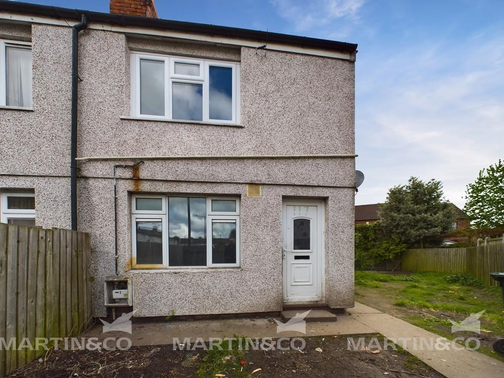 Dunscroft, Doncaster 3 bed semidetached house for sale £58,000