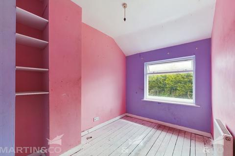 117 The Crescent, Dunscroft, Doncaster, DN7 4ES