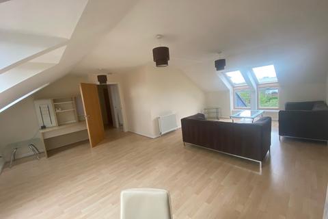 2 bedroom flat to rent, Nursery Avenue, Kilmarnock KA1