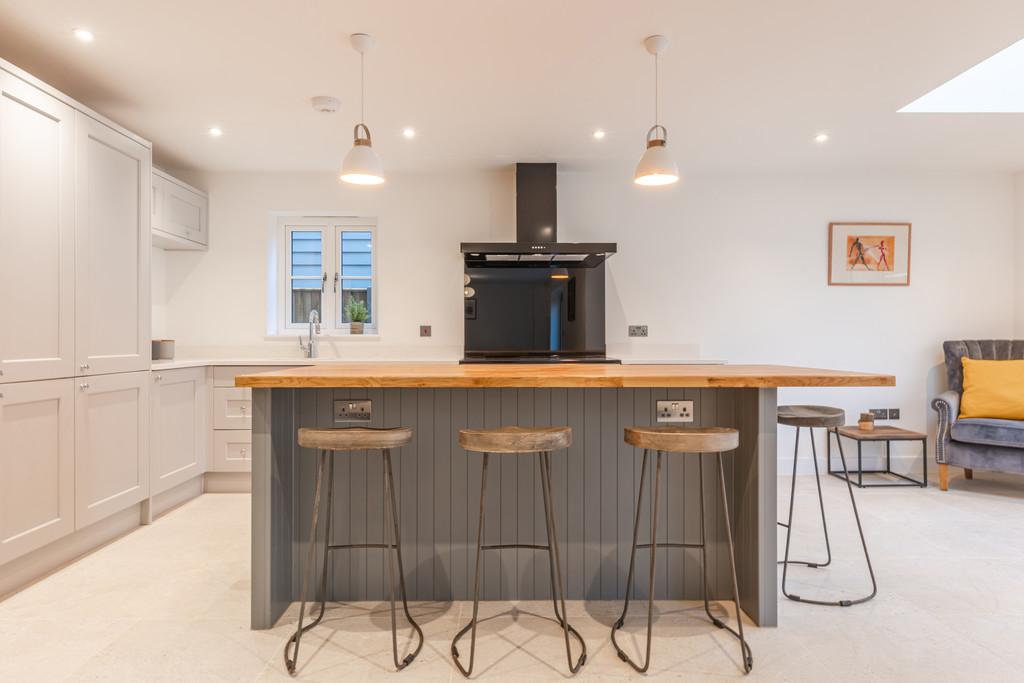 Spooner Row, Near Wymondham College 4 bed detached house for sale £