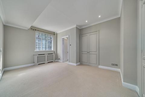 3 bedroom apartment to rent, Sloane Street, Knightsbridge SW1X
