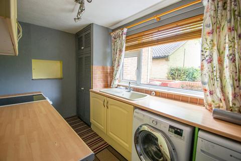 2 bedroom end of terrace house for sale, Warwick Court, Haverhill