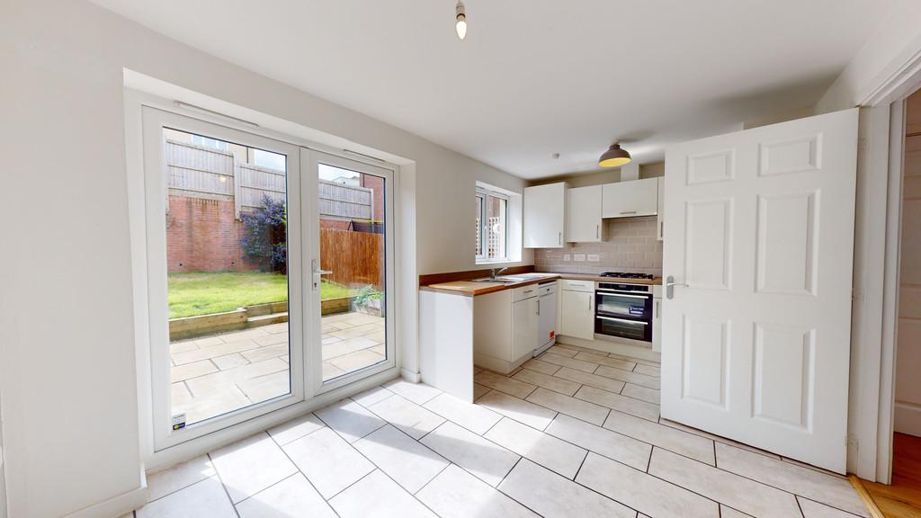 House in Cheltenham - View 5
