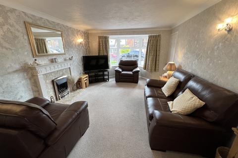 4 bedroom detached house for sale, Pinley Way, Hillfield