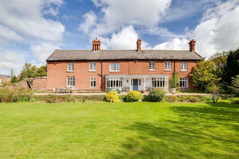 6 bedroom character property for sale, Puddington, Neston