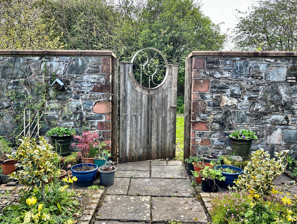 Larchwood, Kirkcudbright - Williamson and Henry