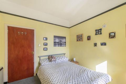 1 bedroom apartment for sale, Lower Bridge Street, Stirling FK8