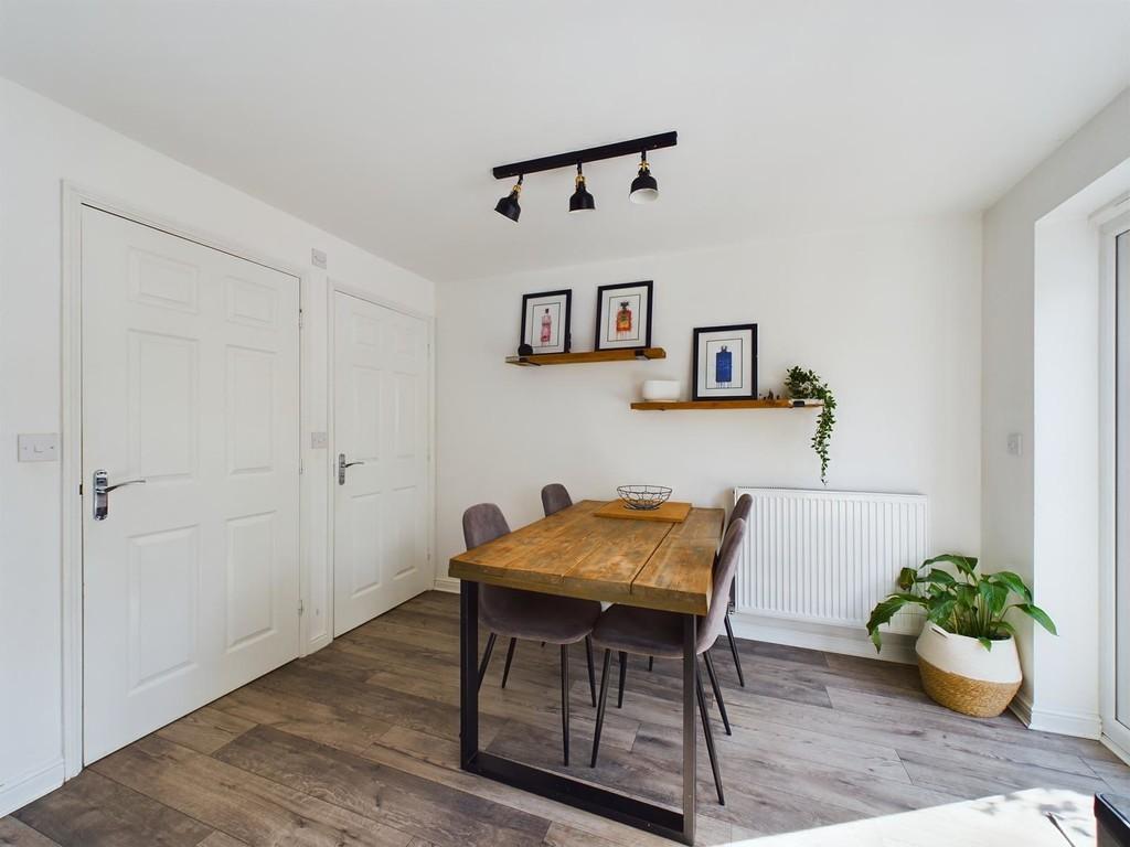 Kitchen 4
