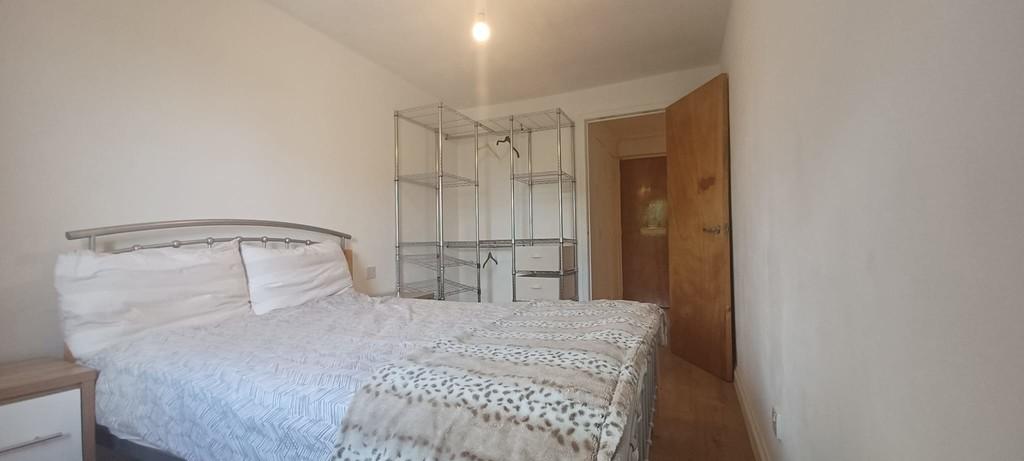 Apartment in Garnethill - View 3