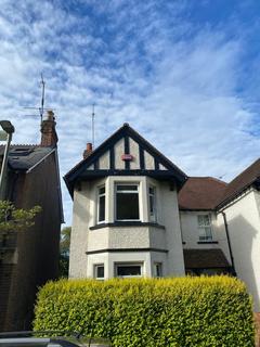 4 bedroom semi-detached house to rent, Minster Road, Headington