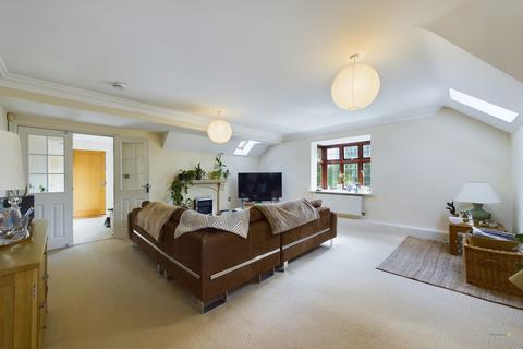 2 bedroom apartment for sale, The Farthings, St. Johns Hill, Shenstone