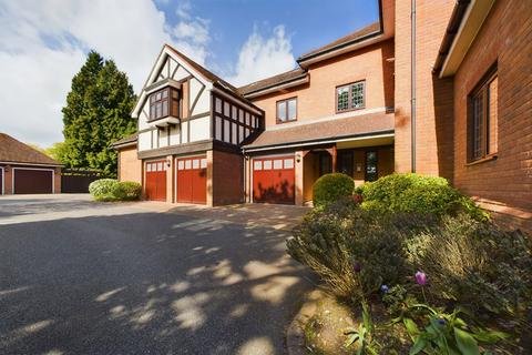 2 bedroom apartment for sale, The Farthings, St. Johns Hill, Shenstone