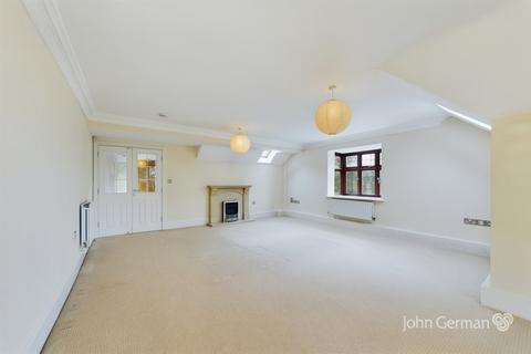 2 bedroom apartment for sale, The Farthings, St. Johns Hill, Shenstone