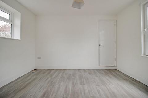 1 bedroom apartment to rent, Stafford Street, Swindon SN1