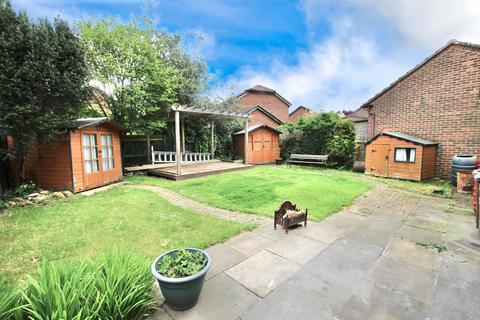 4 bedroom detached house for sale, Bridgewater Place, Leybourne, West Malling