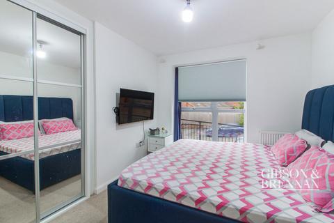 77 Broadhurst Place, Basildon, SS14 2FA