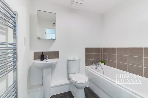 77 Broadhurst Place, Basildon, SS14 2FA