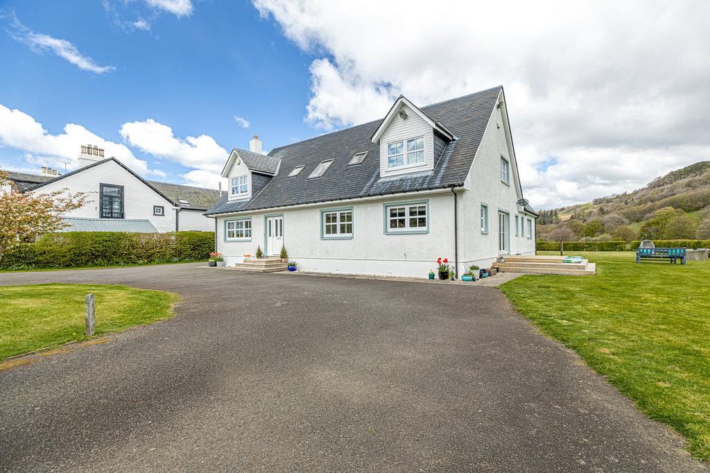 Fintry, Stirlingshire 5 bed detached house for sale £598,000