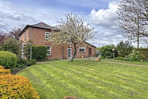 3 bedroom detached house for sale, Bressingham