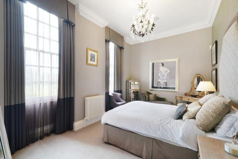 undefined, Roehampton House, Vitali Close, London